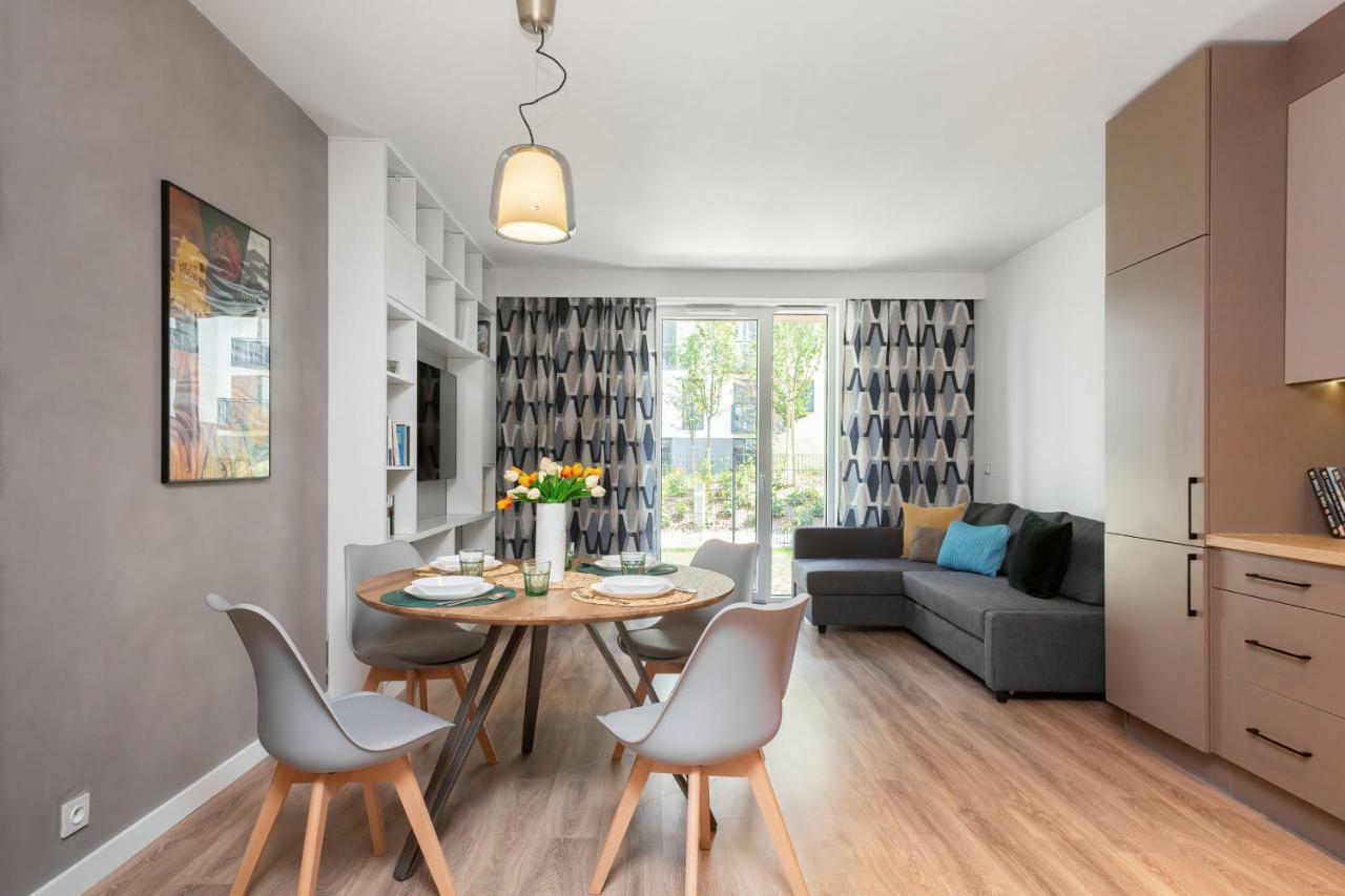 Fort Wola Apartments Warsaw By Noclegi Renters ภายนอก รูปภาพ